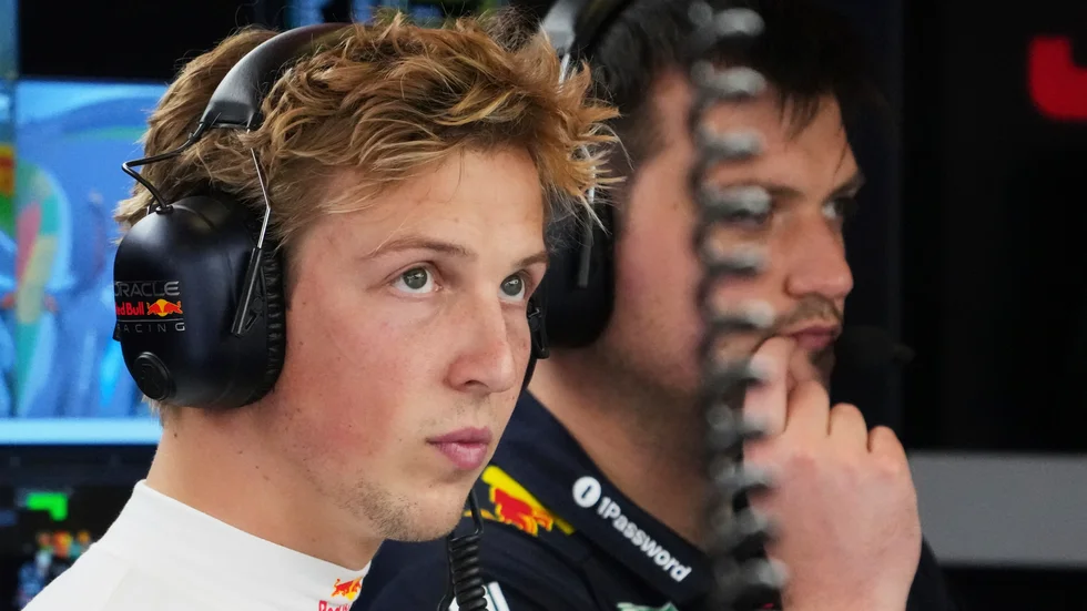 Liam Lawson får lämna Red Bull, och flyttas ner till andrastallet. Arkivbild.