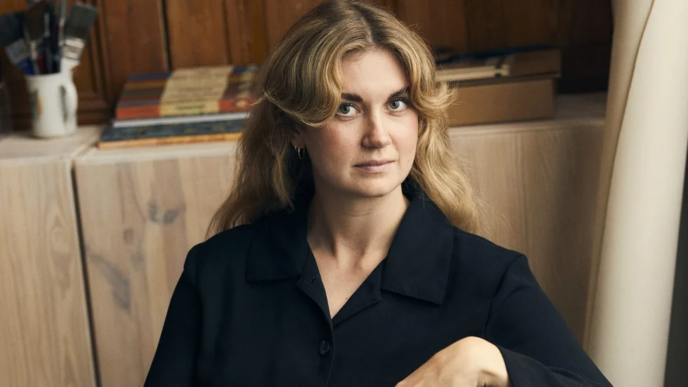 Elin Michaelsdotter, 32, är född och uppväxt här i staden. Hon pluggade också litteraturvetenskap och retorik på Uppsala universitet. 
