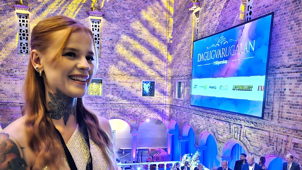 Estelle Laakso på plats vid galan i Blå hallen i Stockholm. 