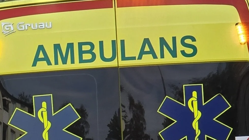 Mannen fördes till sjukhus med ambulans. Nu erbjuder supporterklubben stöd till alla som behöver det.