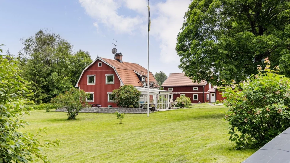 Mest besökt på Hemnet i Enköping är en gård tre kilometer från stan.