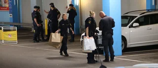 Vaktmästare ska ha hittat handgranat: "Skarpt föremål"
