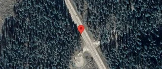 Olycka med en personbil på väg 56