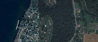 Huset på Strandbadens Stugområde 7 i Borensberg får ny ägare