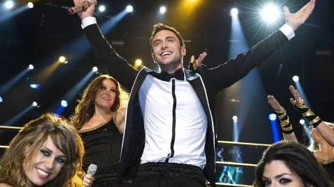 Måns Zelmerlöws spektakulära nummer i Skellefteå ledde fram till segern. "I Eurovision får man tyvärr inte göra samma monumentala show", säger stylisten Rickard Engfors, kreatören bakom verket.