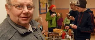 Ungdomsledare går i pension
