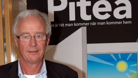 AVTACKADES. Socialchef Gunnar Eriksson i Piteå avtackades på onsdagen. På måndag gör han sin sista arbetsdag efter närmare 29 år.