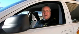 Polisen vill ha stopp för snöskotrar på gator