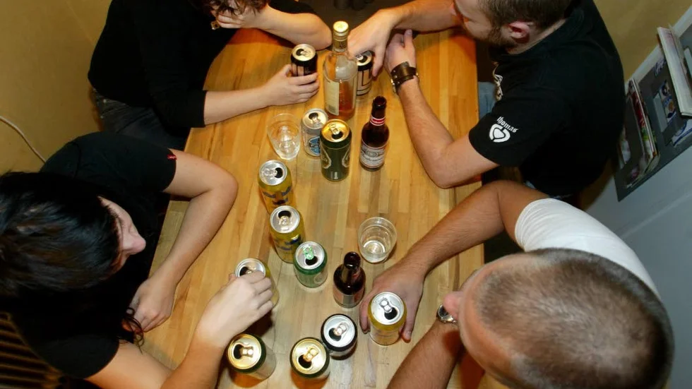 Debut. Valborgsmässoafton är en klassisk debuthelg för ungdomar att prova på alkohol. (Arkivbild)