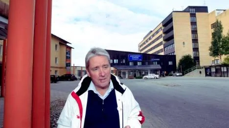 Landstingsrådet Kent Ögren (S) tycker inte att summan på 5,6 miljoner i avgångsvederlag för 2011 är speciellt pension", säger han. (Arkivbild)omfattande. "Jag vet att större delen går till att hitta frivilliga uppgörelser för de som vill gå tidigare i
