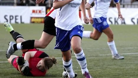 I måndags gjorde Emma Filipsson fem mål mot PIF/MSSK. I går blev det tre fullträffar. (Arkivbild)