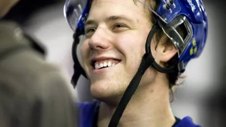 Hockeyliret leker för Linus Omark i AHL-klubben Oklahoma City Barons. I natt kom ytterligare två mål från Omarks magiska klubba.