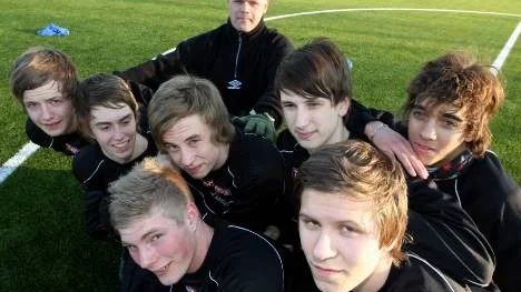 Nya ansikten i Munksunds division 4-lag. Längst bak tränaren Peder Rending. I raden framför honom, från vänster: Stefan Andersson, Elias Nyström, Johan Flinkfelt, Sebastian Johansson och Alexander Vaktnäs. Längst fram, från vänster: Simon Johansson och Olle Lorenz.