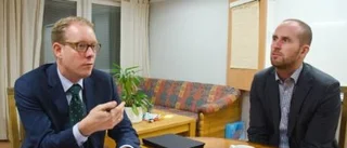 Ministern pratade jobb med Inre Kraft
