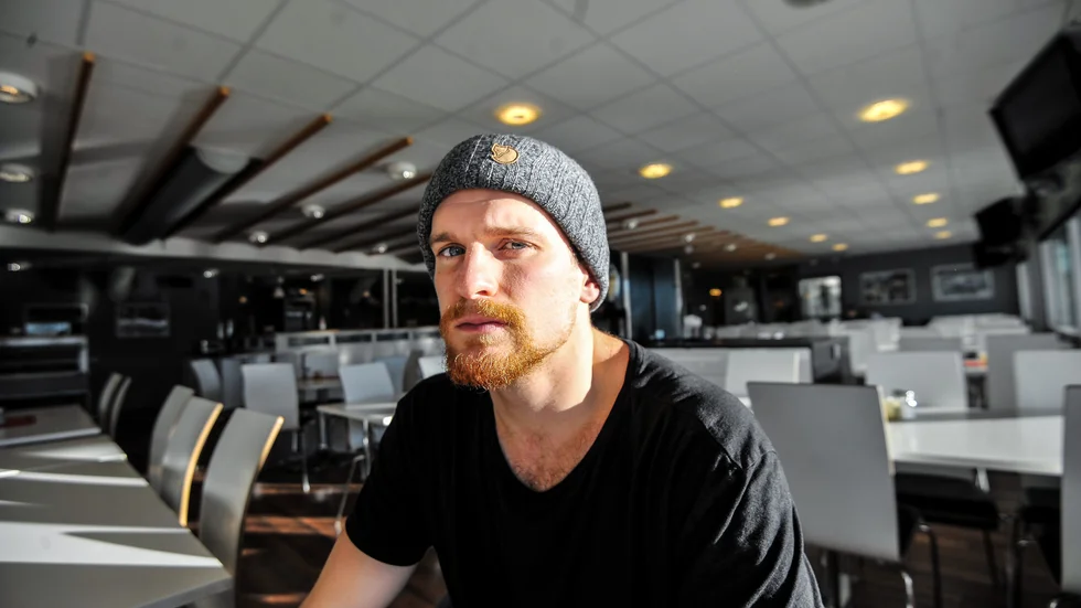 "Jag har spelat likadant hela livet och det är på grund av det jag har haft en så lyckad karriär som jag har haft. Det är därför sportchefer gillar mig, det är därför lagkamrater tycker om mig", säger Brendan Shinnimin som nu ber om ursäkt för sina tidigare förstärkningar.