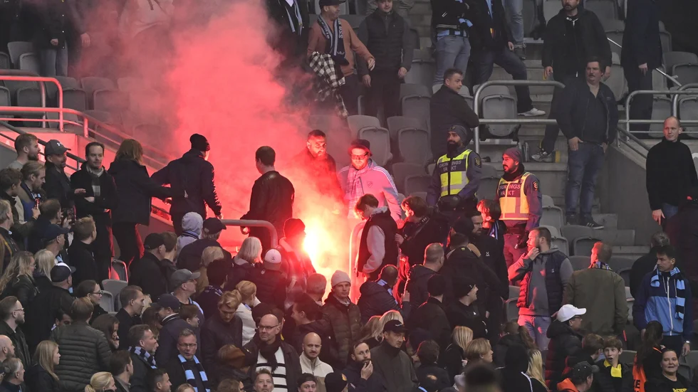 Få avstängningar av supportar görs av klubbarna. Arkivbild.