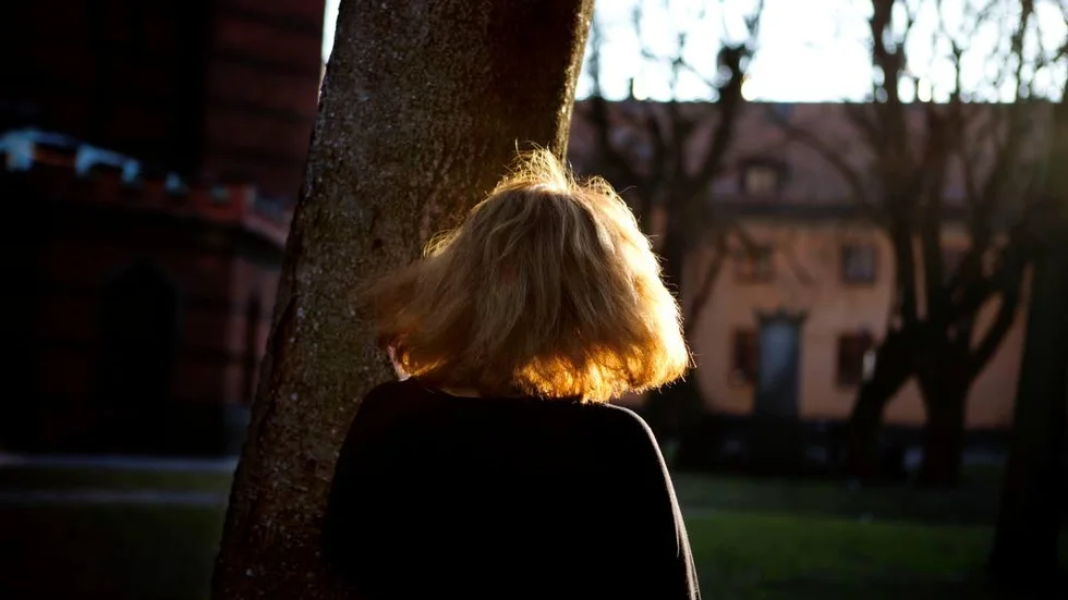 Blixtförälskelse. ”Vi gillade verkligen varandra och hade så roligt. Det var romantiskt och jättefint”, säger Anita om relationen som skulle komma att bli ett helvete.