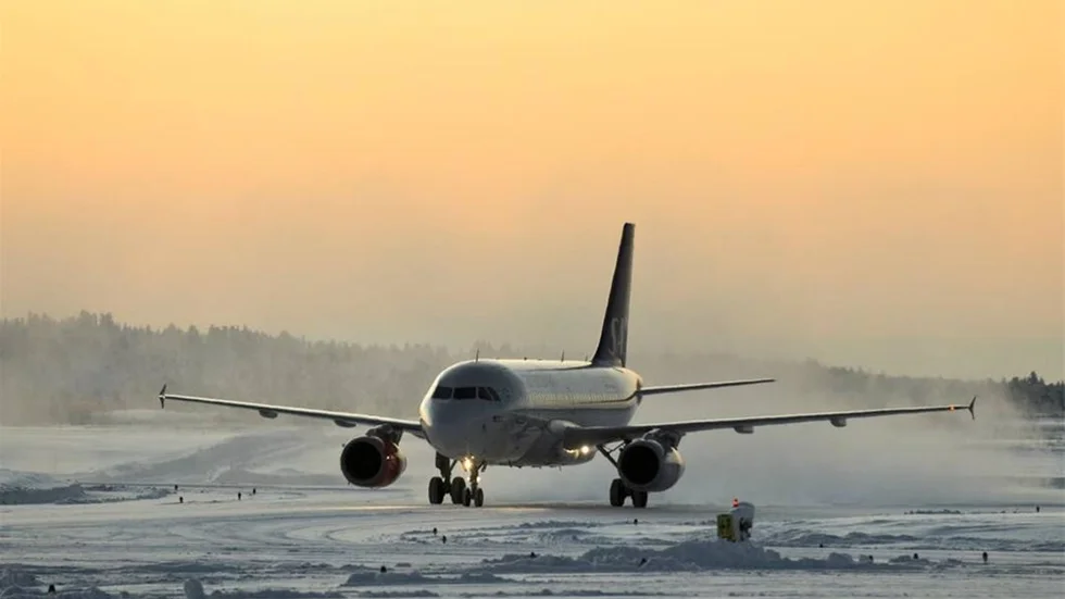 SAS flygplan som landat på Kiruna flygplats december 2012 Foto: Mattias Forsberg