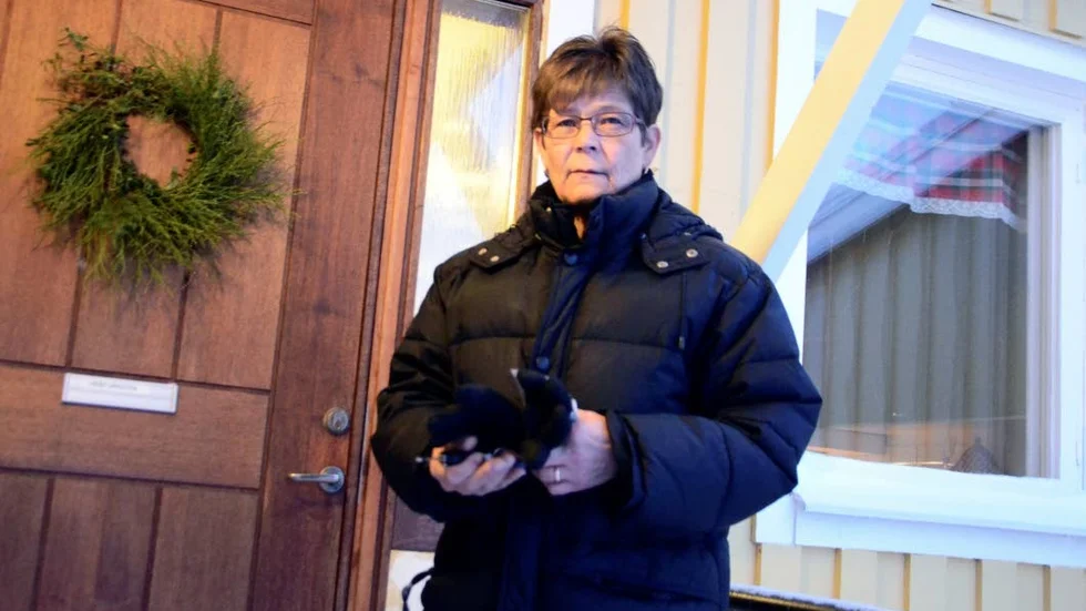 Många äldre som Kajsa Niskasaari besöker är ensamma och vill ha mer tid att prata.