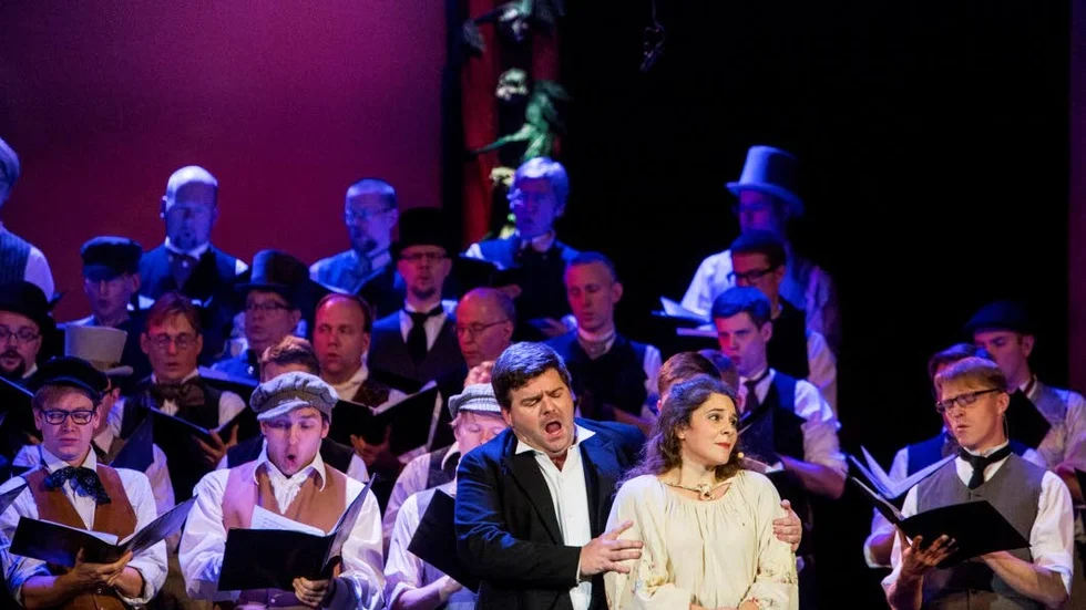 Dramatik. Gästartisterna Michael Weinius och Vanna Rosenberg.