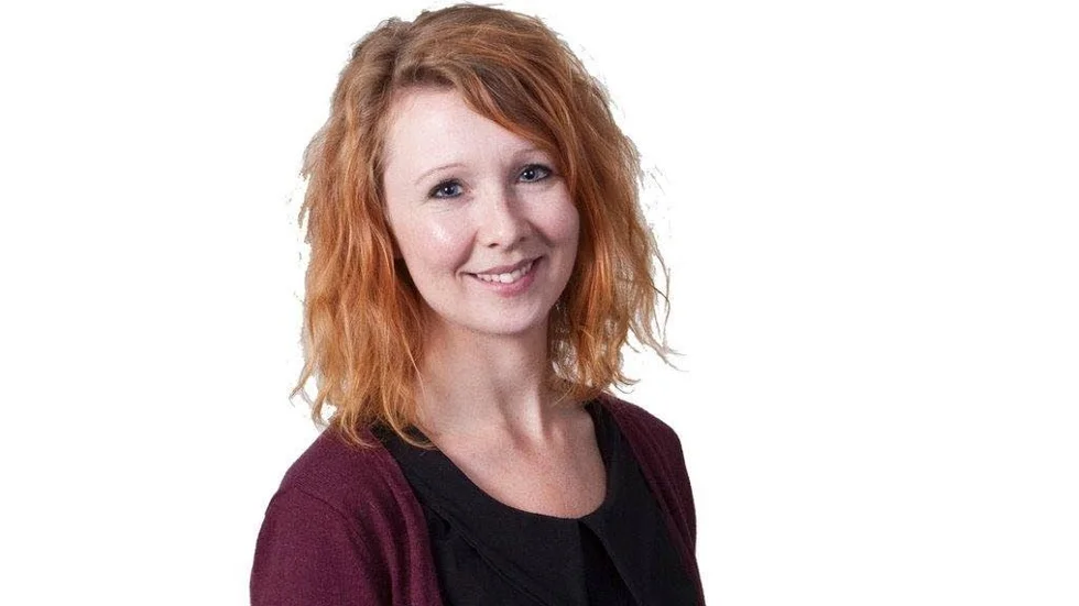 Ellinor Skagegård är frilansande kulturjournalist, kritiker och musiker.