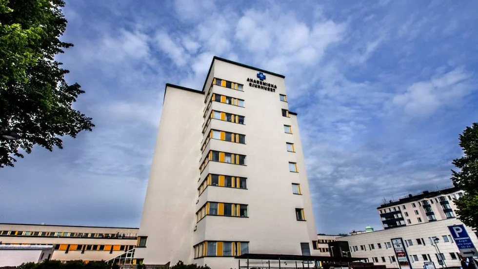 genrebilder:  exteriör hus 70, Akademiska sjukhuset.