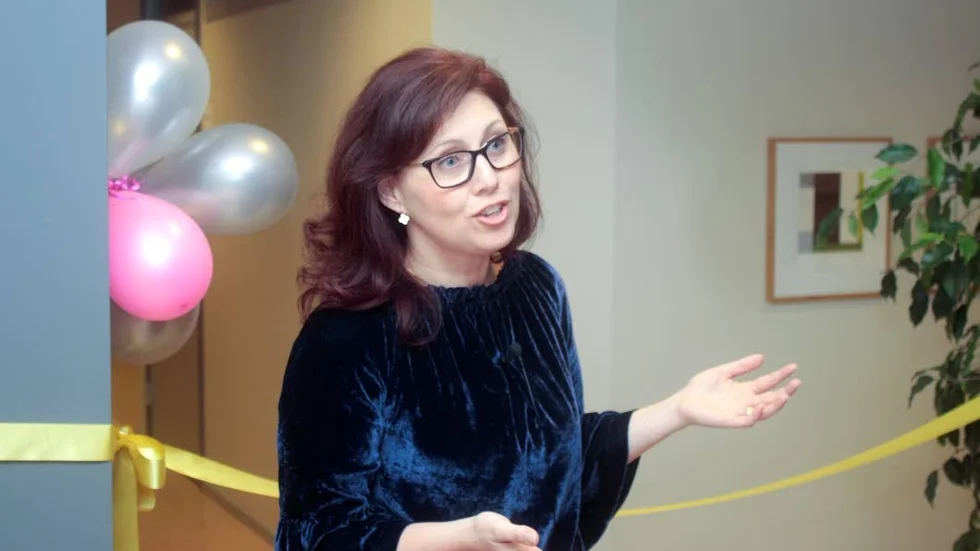 Regionrådet Vivianne Macdisi (S) menar att det är helt oacceptabelt om patienter blivit dåligt bemötta av företaget WeMind som sköter den öppna psykiatriska vården i Heby, Tierp, Älvkarleby och Östhammar. Frågan ska nu utredas av Region Uppsala.