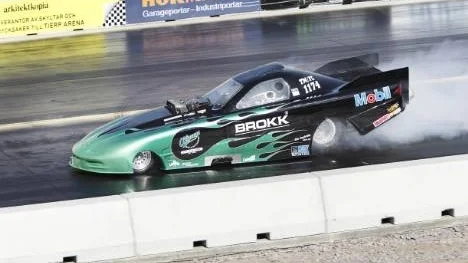 Nästa helg skulle det ha varit dragracingfest på Drivecenter arena. Dessvärre är det för få anmälda.