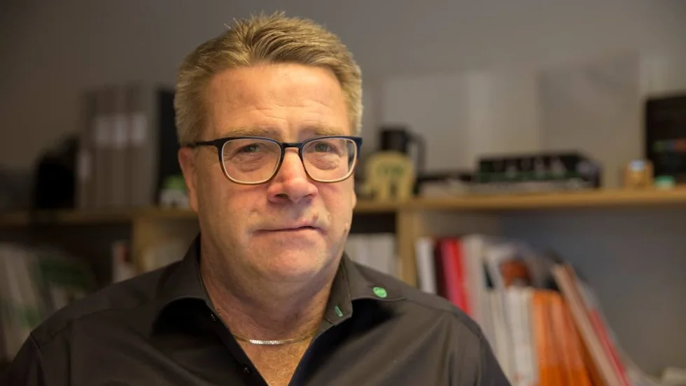 Förarbristen har pågått länge, och utbildningsplatserna har inte räckt till för att täcka branschens behov. Men bristen på lastbilsförare har aldrig varit värre än vad den är nu, säger Dick Sundgren.