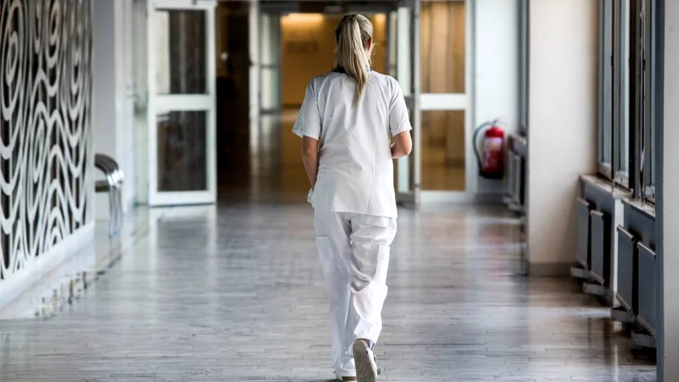 Arkivbild. Regionen tar ett steg mot att förbättra arbetstidsmodellerna för intensivvårdssjuksköterskor inom regionen.