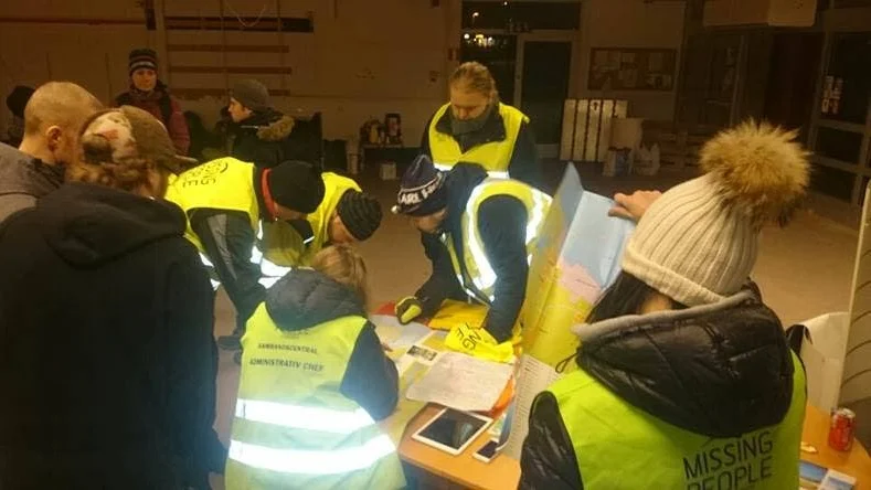 Missing People gjorde flera sökinsatser efter den försvunne 18-åringen i december.