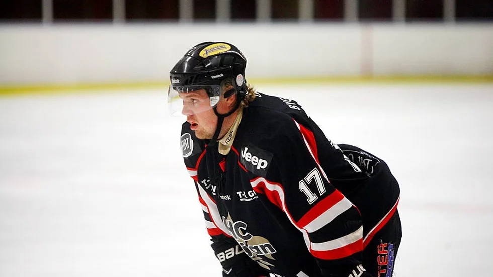 Deppigt. HC Liljan är näst intill helt klara för nedflyttning till Hockeyfyran efter mörlust mot MB Hockey.