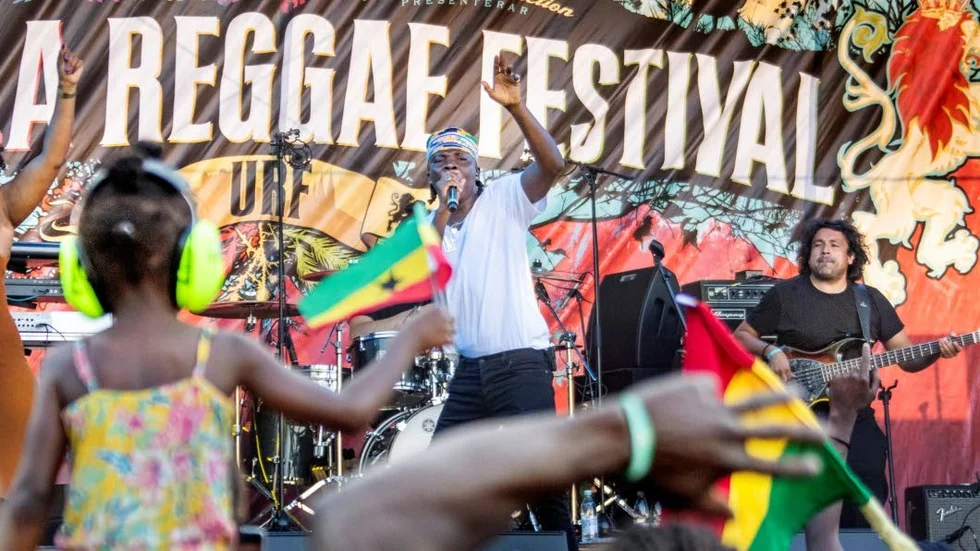 StoneBwoy på scen under 2019 års reggaefestival. Arkiv.