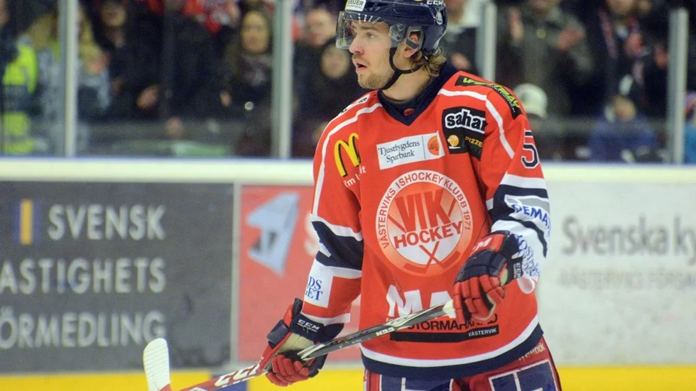 Fredrik Asplund är fostrad i Västerviks IK. Nu väntar spel i Vimmerby.