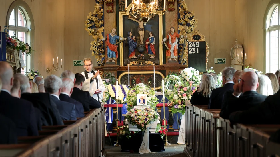 På onsdagen hölls begravning för Ingvar Oldsberg i Råda kyrka i Mölnlycke.