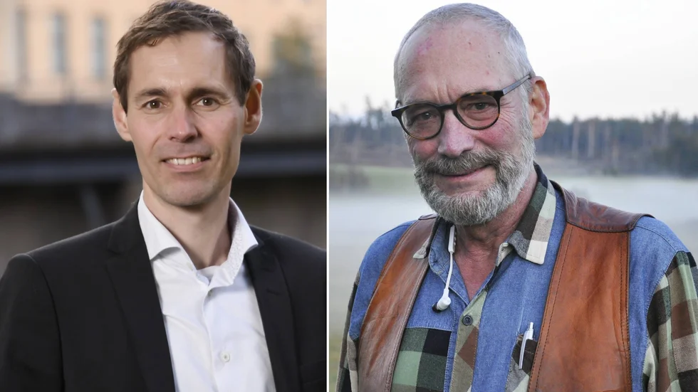 Peter Ekedahl och Mats Denninger arbetar intensivt med att förbereda skolplatser för ukrainska flyktingar.