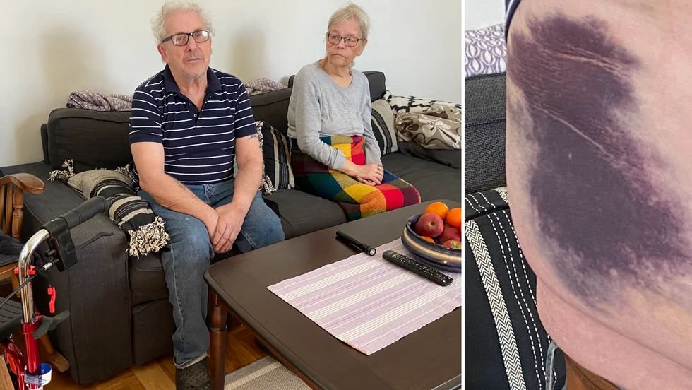 Efter fyra dagar på sjukhus är Tomas Sjöberg hemma hos sin hustru Sinikka Arvendal igen. På sidan har han fortfarande ett stort blåmärke efter incidenten ombord på bussen.