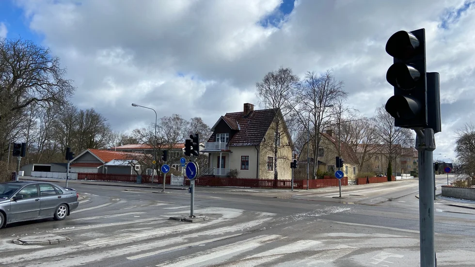 De saknade rödljusen vid Gutebacken på den tiden säkerheten var bra i korsningen.