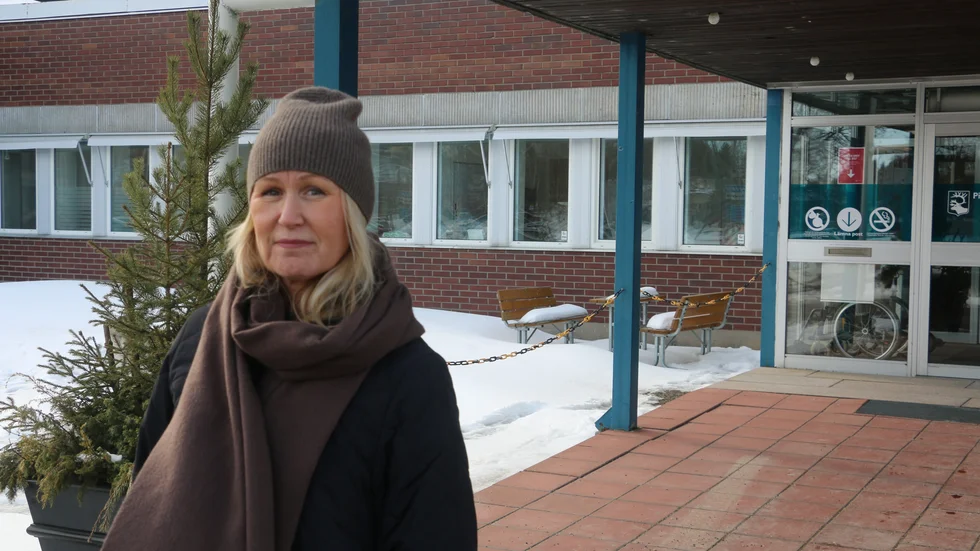 Kommunens IT-chef, Eva Wikström, berättar att IT-problemen är lokaliserade. Hon tycker att det känns bra att det inte var någon cyberattack.