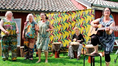 Karin Åhström, Gunbritt Henricsson, Lotti Oscarsson, Maggan Åkerström och Bettan Palmgren.