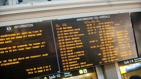 Tågkaos på Centralen i Stockholm, en välbekant syn för pendlare.