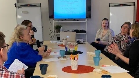 Deltagare på STRT:s möte i Pajala där Birgitta Rantatalo föreläste.