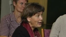 Misstänksam. Lena Sommestad anser att regeringen skrotar välfärden.