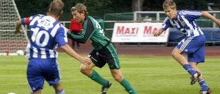 Jesper Blomqvist tvingas peta sig själv