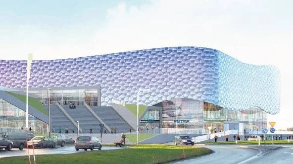 Arenaskiss. Uppsala Eventcenter kommer att ha cirka 6 800 fasta platser vid idrottsarrangemang och cirka 7 500 platser vid andra evenemang. Anläggningens yta blir totalt omkring 30?000 kvadratmeter.