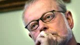 K G Hammar är alldeles för engagerad för homosexuella, anser Vatikanen.