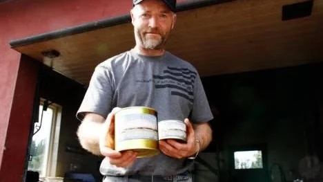 Årets surströmming från Lars-Ivan Hållstrand i Hästskär.