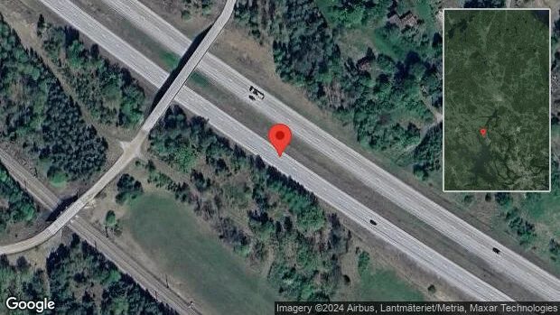 Personbil står still på E18