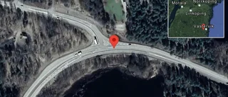 Stillastående lastbil på E22 - problem i trafiken