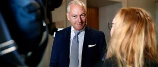 Väktare misstänkt för grov misshandel byter till stjärnadvokat